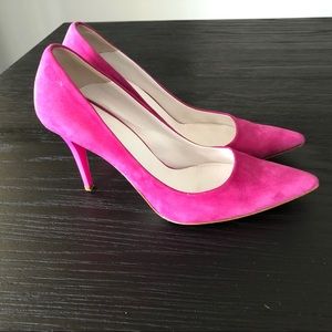 Italian Magenta Suede Pumps!